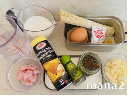 カルボナラーメンの材料
